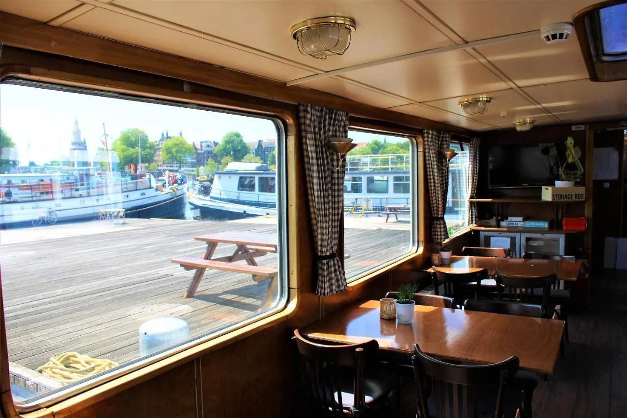Passengership Avanti Amsterdam Botel